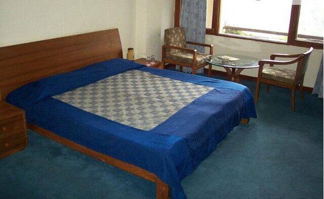 Hotel Snow View, Sarahan 1